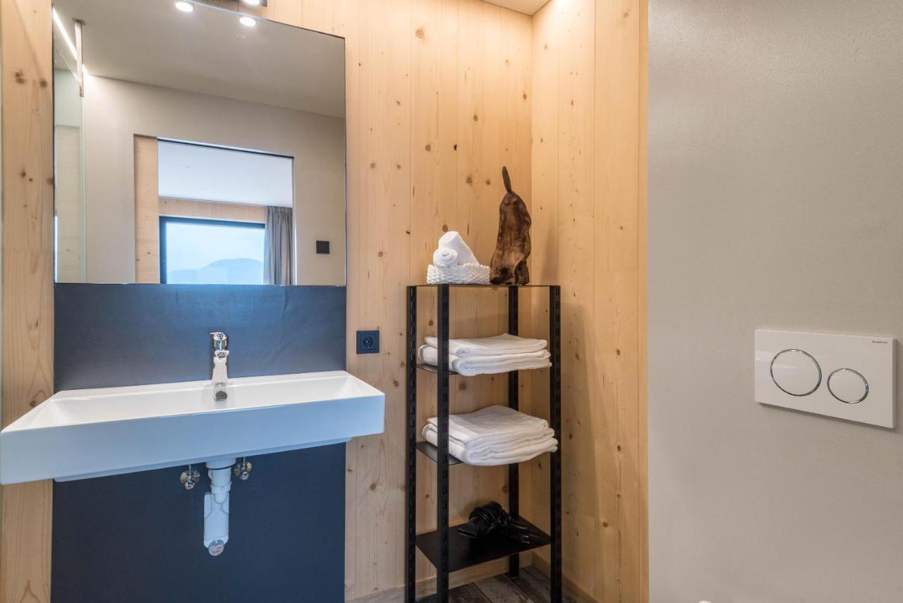 Aumia Apartment Turmalin Fiè Екстериор снимка